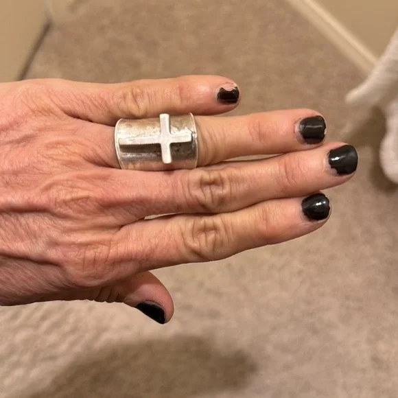 Sterling silver Chunky cross ring wide knuckle
