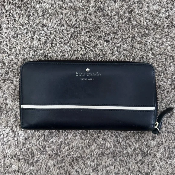Kate Spade black and white zip around wallet