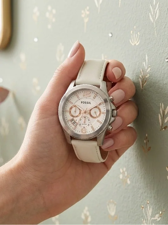 Gorgeous Fossil White & Rose Gold Chronograph Wristwatch Mint