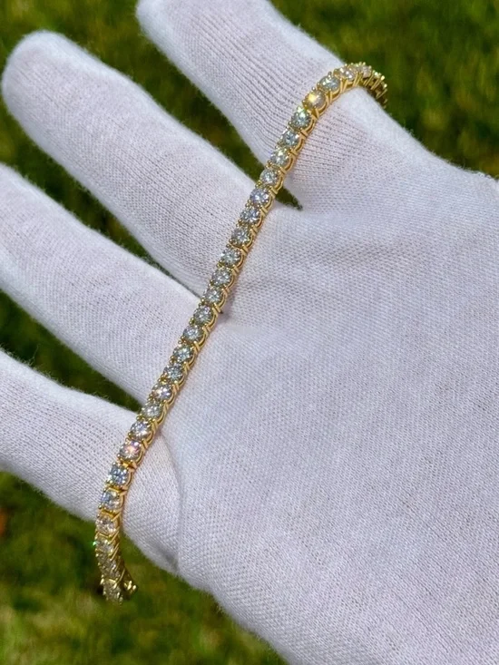18K Gold Plated, 11.7CTW Moissanite Tennis Bracelet - Length 7.5”