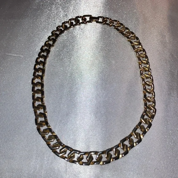 Chunky Gold‎ Plated 18” Chain Necklace