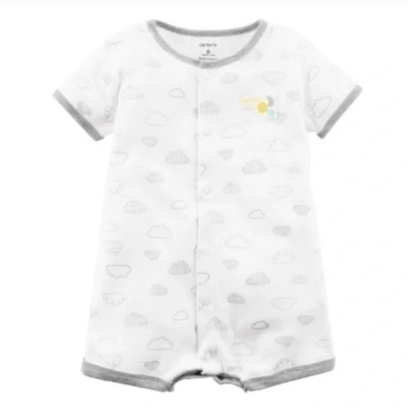 NWT. CARTER’S Gender Neutral Onesie