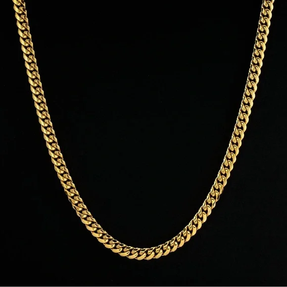NWT‎ HELLOICE Stainless Steel Cuban Chain in Gold