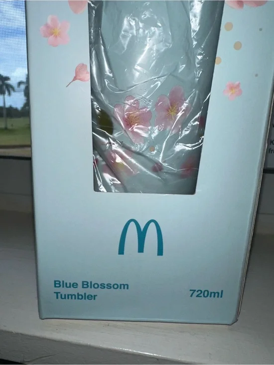 McDonald’s Thailand LocknLock Blue Blossom 720ml Tumbler NWT