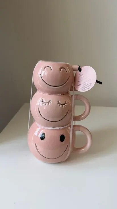 Blush Smiley Face Stacking Mug Set – 3 Pack