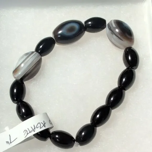 Handmade Striped Black Agate Stretch Bracelet
