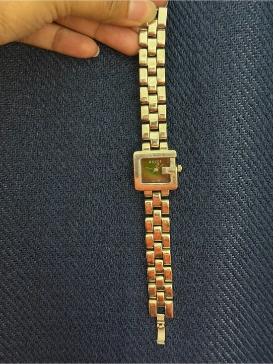 Gucci Silver Bracelet Watch with Green Dial