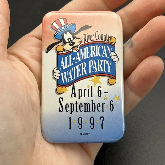 Disney River Country All-American Water Party 1997‎ Goofy Pin