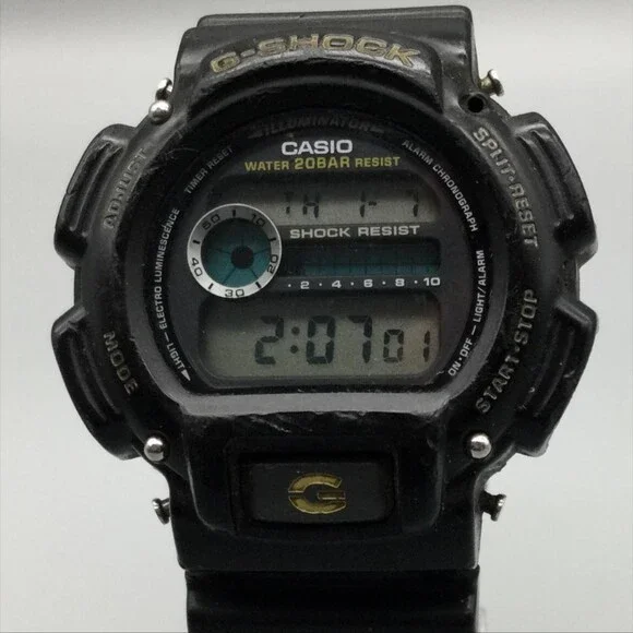Casio G-Shock DW-9025 Mens Watch 44mm Gray Digital Black Resin Sport New Battery