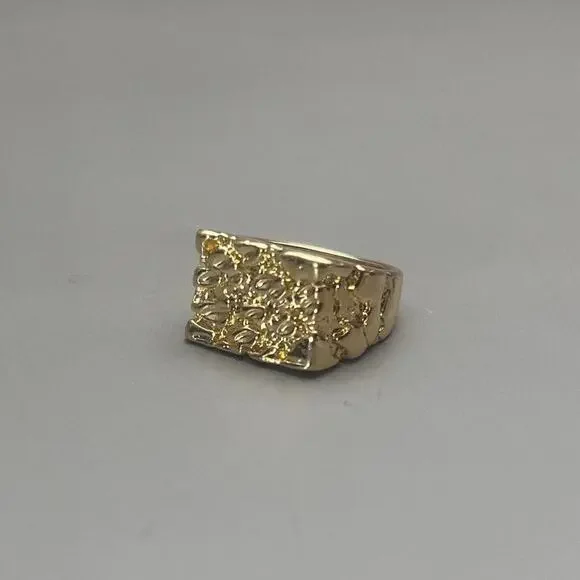 y2k 2000s vintage gold foil ring
