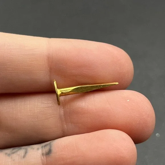 Nail Hardware Gold Tone Lapel Hat Pin‎