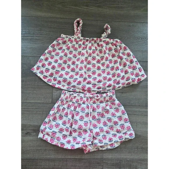 Old navy baby girl‎ outfit 12-18 mos
