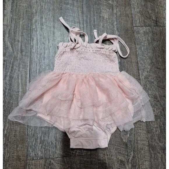 Caden lane tutu bubble size 0-6 months