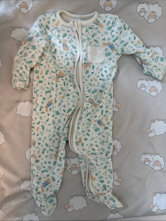 Mori Cream Baby Footed One-Piece with peter rabbit Print