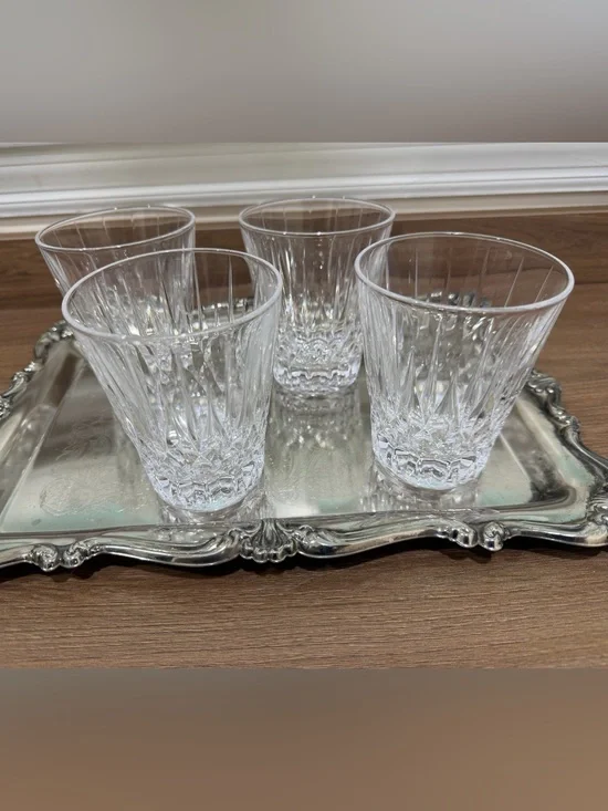4 Crystal Glasses
