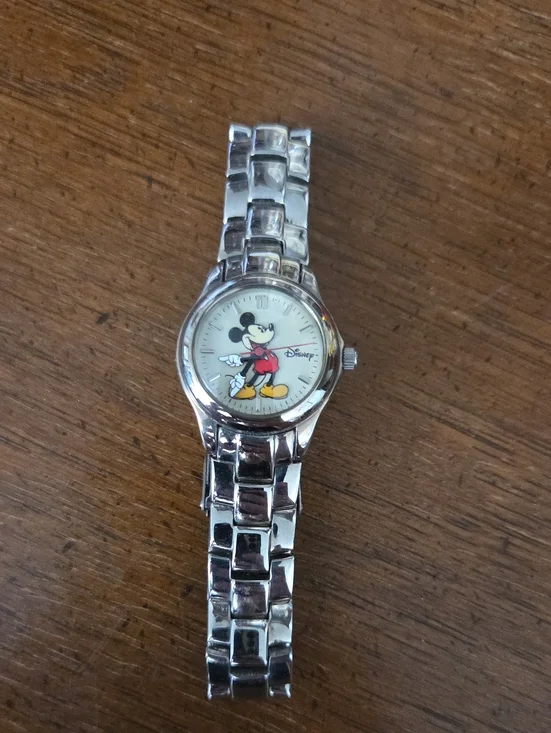 Disney Quartz Mickey Mouse watch