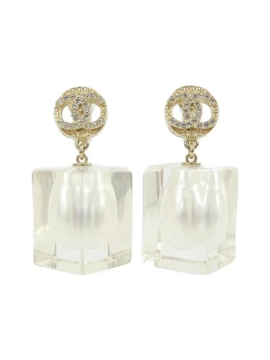 Chanel Earrings Gold