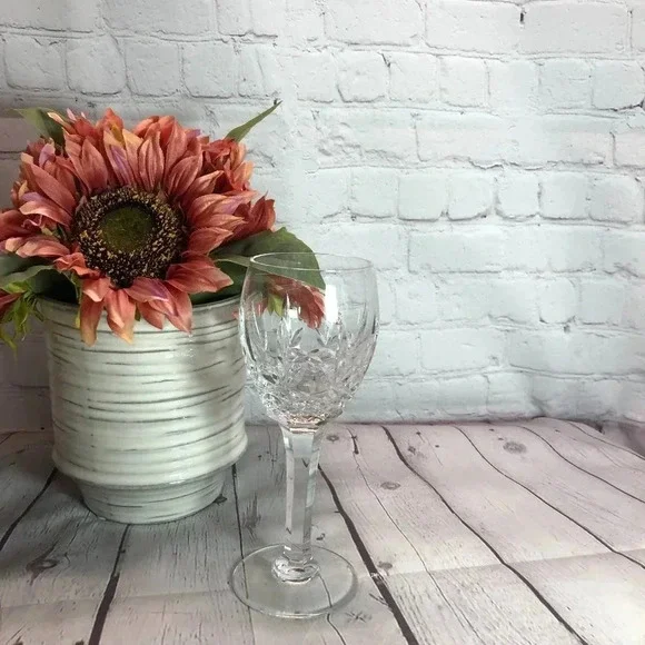 Marquis by waterford round stem crystal glasss