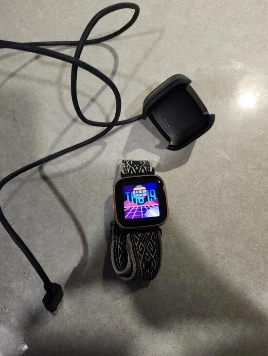 Fitbit Versa 2 Smartwatch - Copper Rose