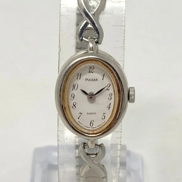 Vtg Pulsar Watch Women Silver Tone 16mm Oval Dial V810-5160 Stretch New Battery