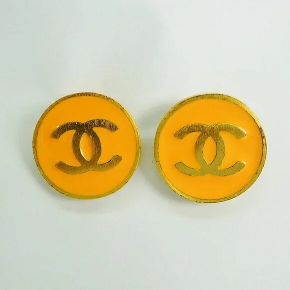 CHANEL Authentic Black Earrings