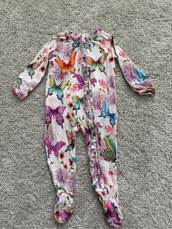 Posh Peanut Butterfly Sleeper