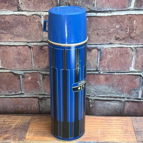 Vintage 70s King Seeley Thermos Blue and Black Hot Cold Vacuum‎ Bottle Cup PROP