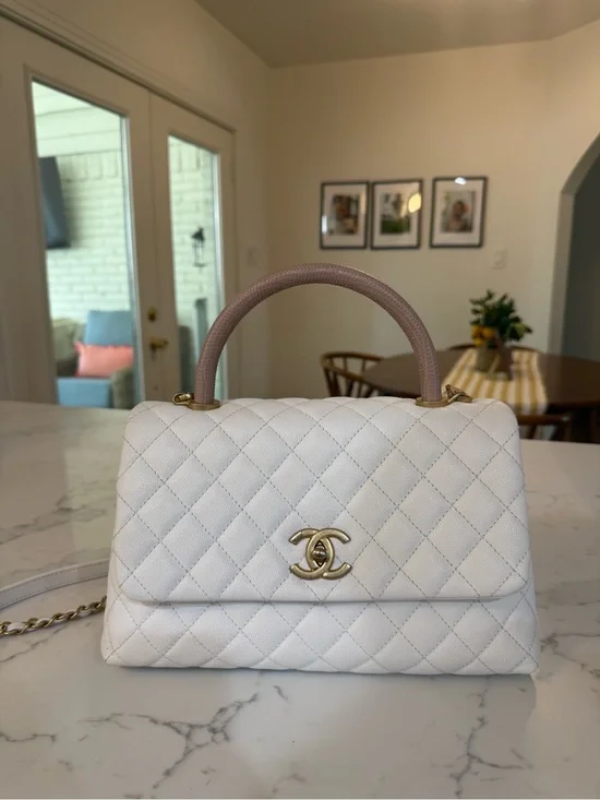 CHANEL White Quilted Top Handle Bag with Pink Handle and Gold Hardware