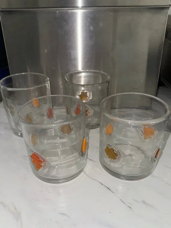 Set of 4 Juice Glasses Orange & Gold Leaf Motif Retro Barware