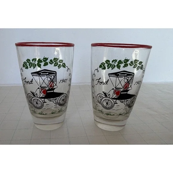 Vintage‎ Libbey Ford Model T Glasses Set 2 Tumblers Automobile Barware