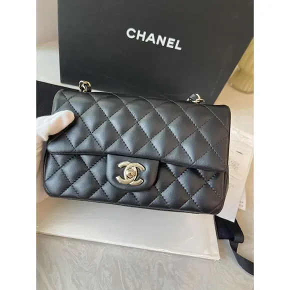 Chanel Women Pre-Loved Bag Very Good Condition