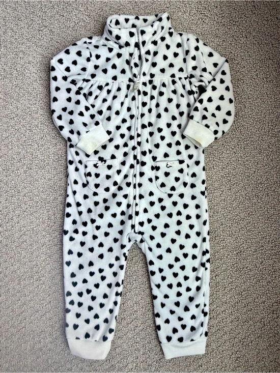 Carter's White Fleece bunting One-Piece with Black Hearts Print, 18m