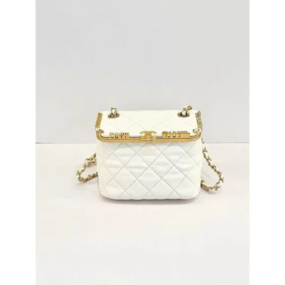 Chanel Women Pre-Loved Bag Very Good Condition