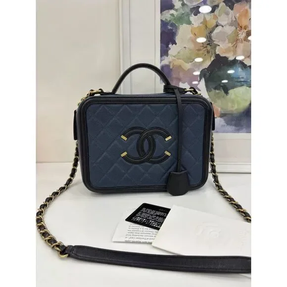 Chanel Women Pre-Loved Bag Very Good Condition