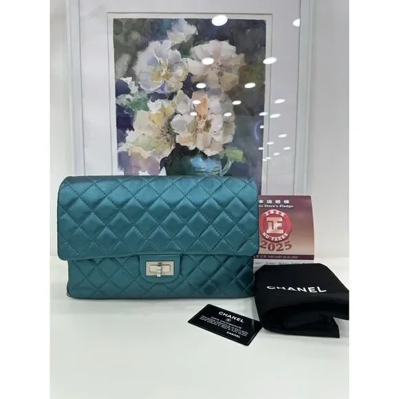 Chanel Women Pre-Loved Bag Very Good Condition