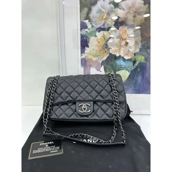 Chanel Women Pre-Loved Bag Very Good Condition