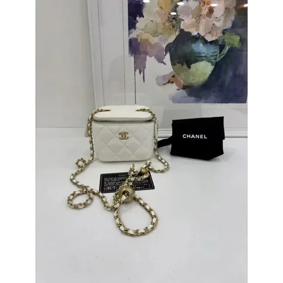 Chanel Women Pre-Loved Bag Very Good Condition