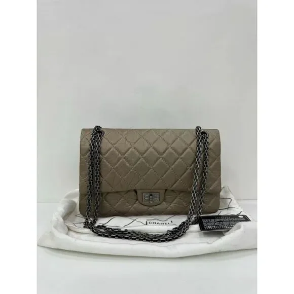 Chanel Women Pre-Loved Bag Very Good Condition