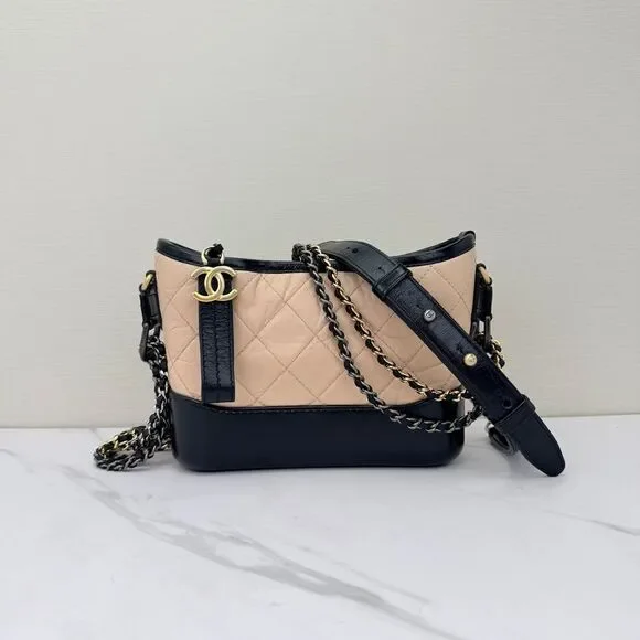 Chanel Women Pre-Loved Bag Very Good Condition
