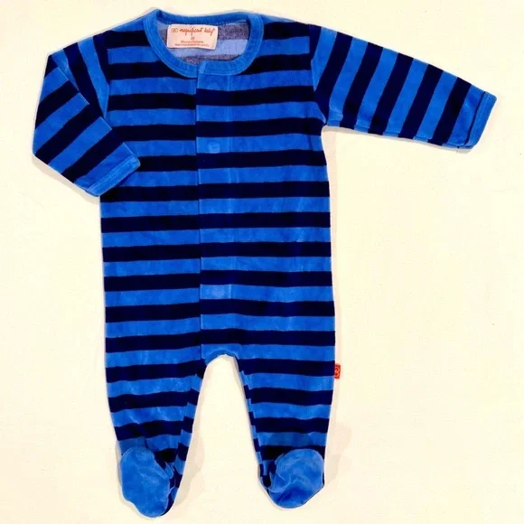 Magnificent Baby Velour Footie Boys 6M Blue Navy Stripes Sleeper Magnetic Me