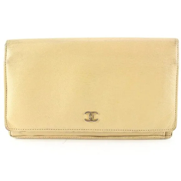 Chanel Beige CC Long Bifold Flap Wallet 2C512S