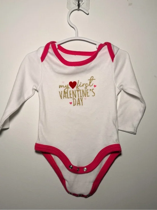 baby essentials 9months white long sleeve baby bodysuit my first valentines day