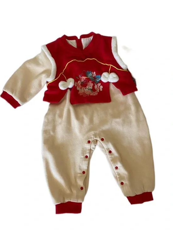 18 month Baby One-Piece Romper with Decorative Embroidery size 80/48