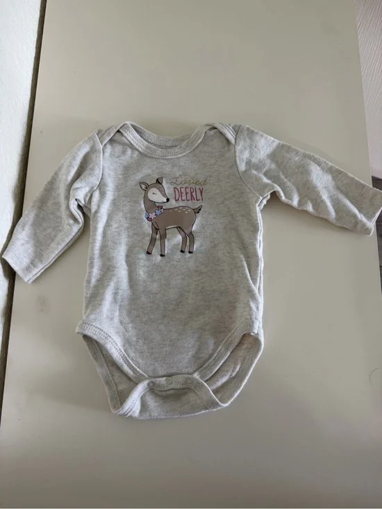 Gray Deer Graphic Long-Sleeve Baby One-Piece