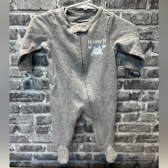 Hurley sleeper‎