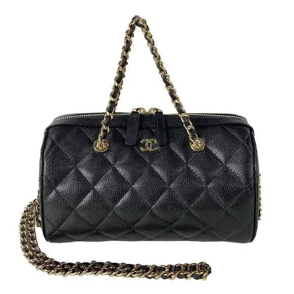 Chanel Matelassé / Timeless Shoulder Bag AP4474