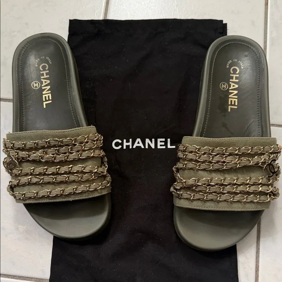 CHANEL Olive Green Chain-Trim Slide Sandals