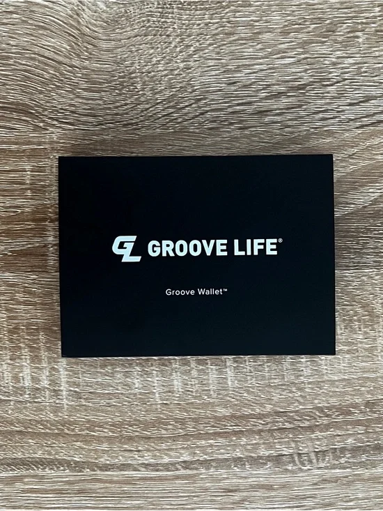 Groove Life Wallet Black – Gently Used w/ Original Packaging