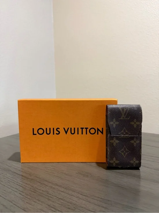 Louis Vuitton Monogram Canvas Key & Card Holder in Brown
