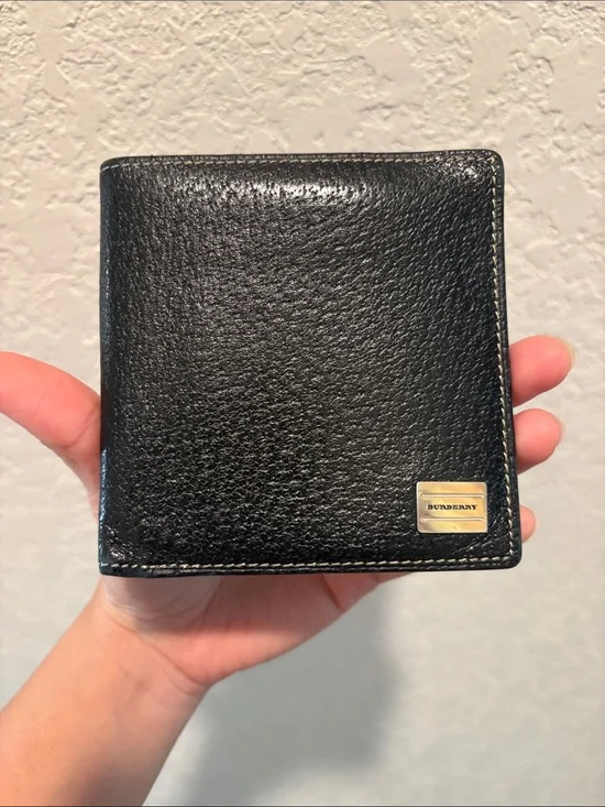 Burberry Black Leather Men's Bifold Wallet